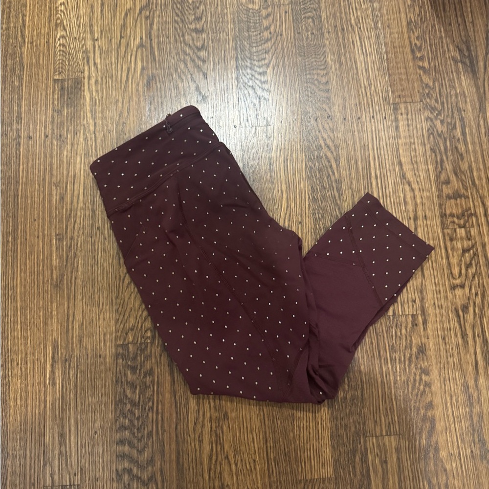 Lululemon Maroon leggings with gold reflective diamonds